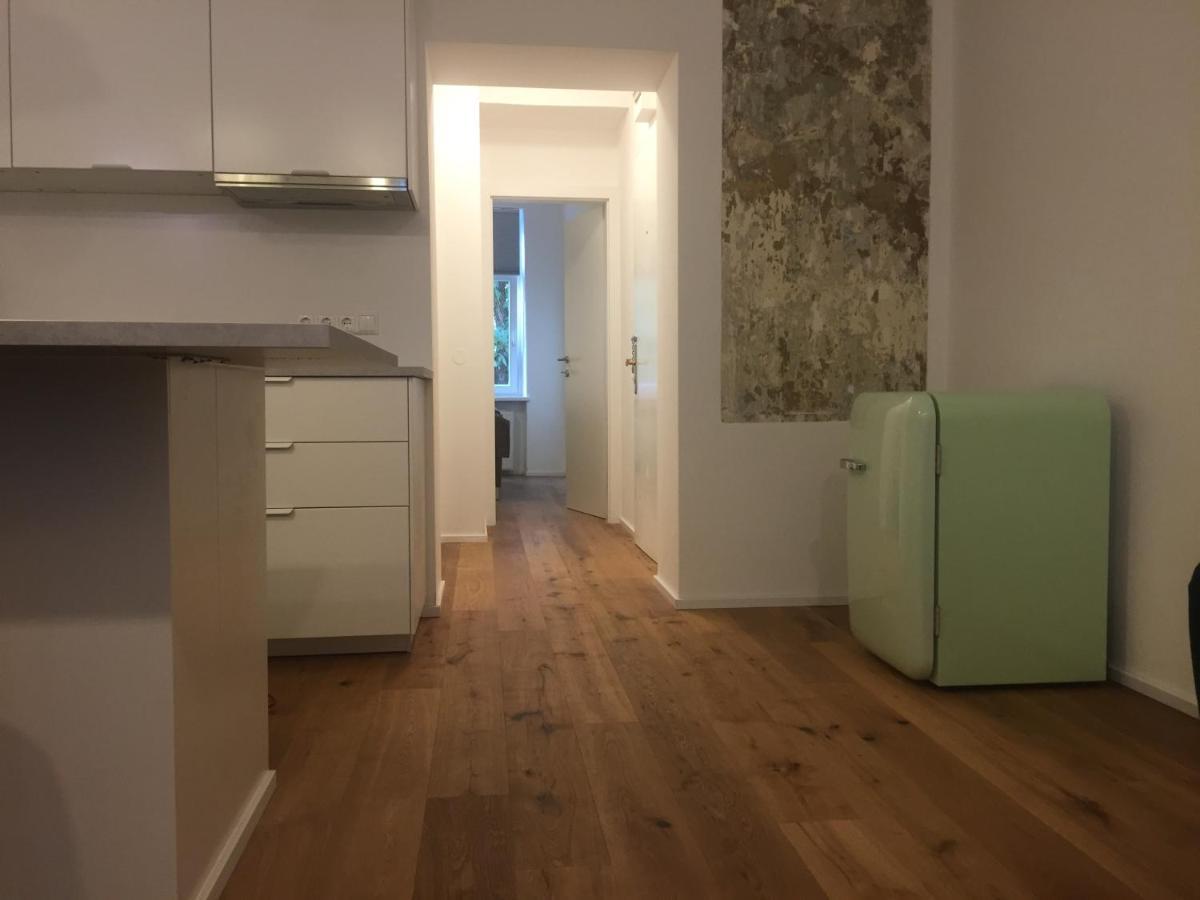 Appartement Hafen Dock 5 à Klagenfurt am Wörthersee Extérieur photo