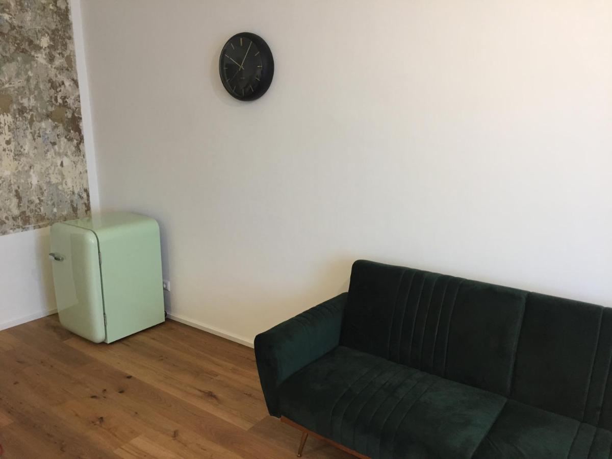 Appartement Hafen Dock 5 à Klagenfurt am Wörthersee Extérieur photo